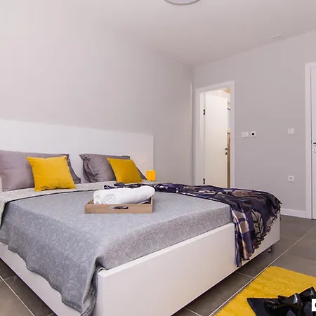 Kastel Two Villa Kaštela