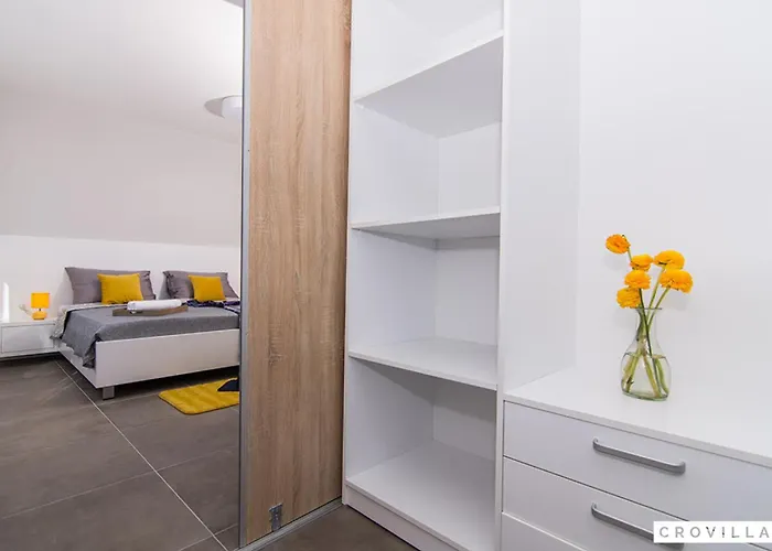 Kastel Two * Kaštela
