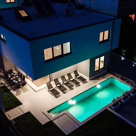 Kastel Two *