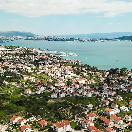 Kastel Two Villa