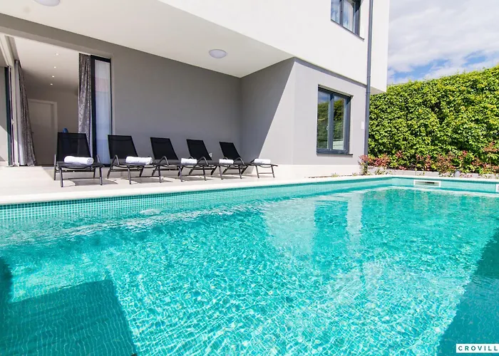 Kastel Two * Kaštela